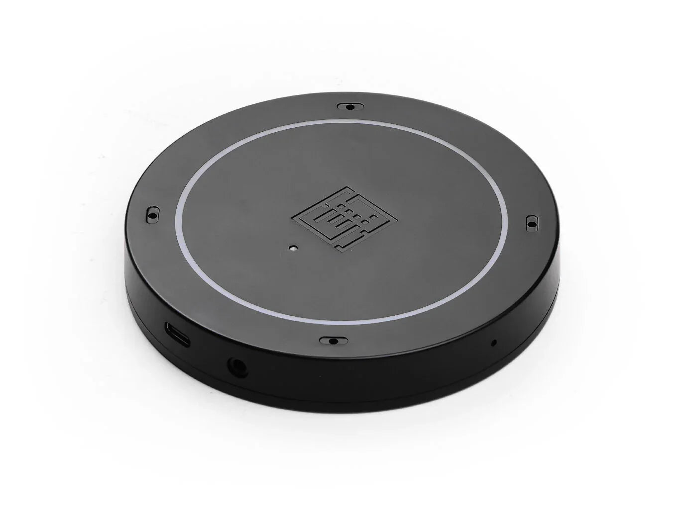 Seeed Studio ReSpeaker XMOS XVF3800 avec boîtier Matrice de 4 micros alimentée par IA