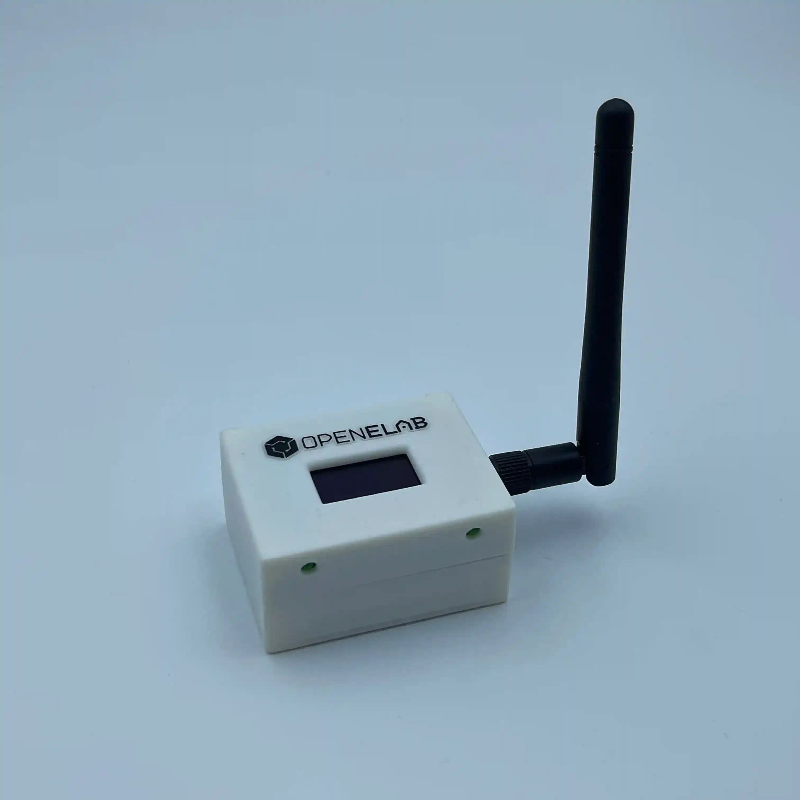 Duální režim NRF/CMT DTU pro Hoymiles HM 300-1500, HMS 300-2000 a HMT 1800-2250 s displejem