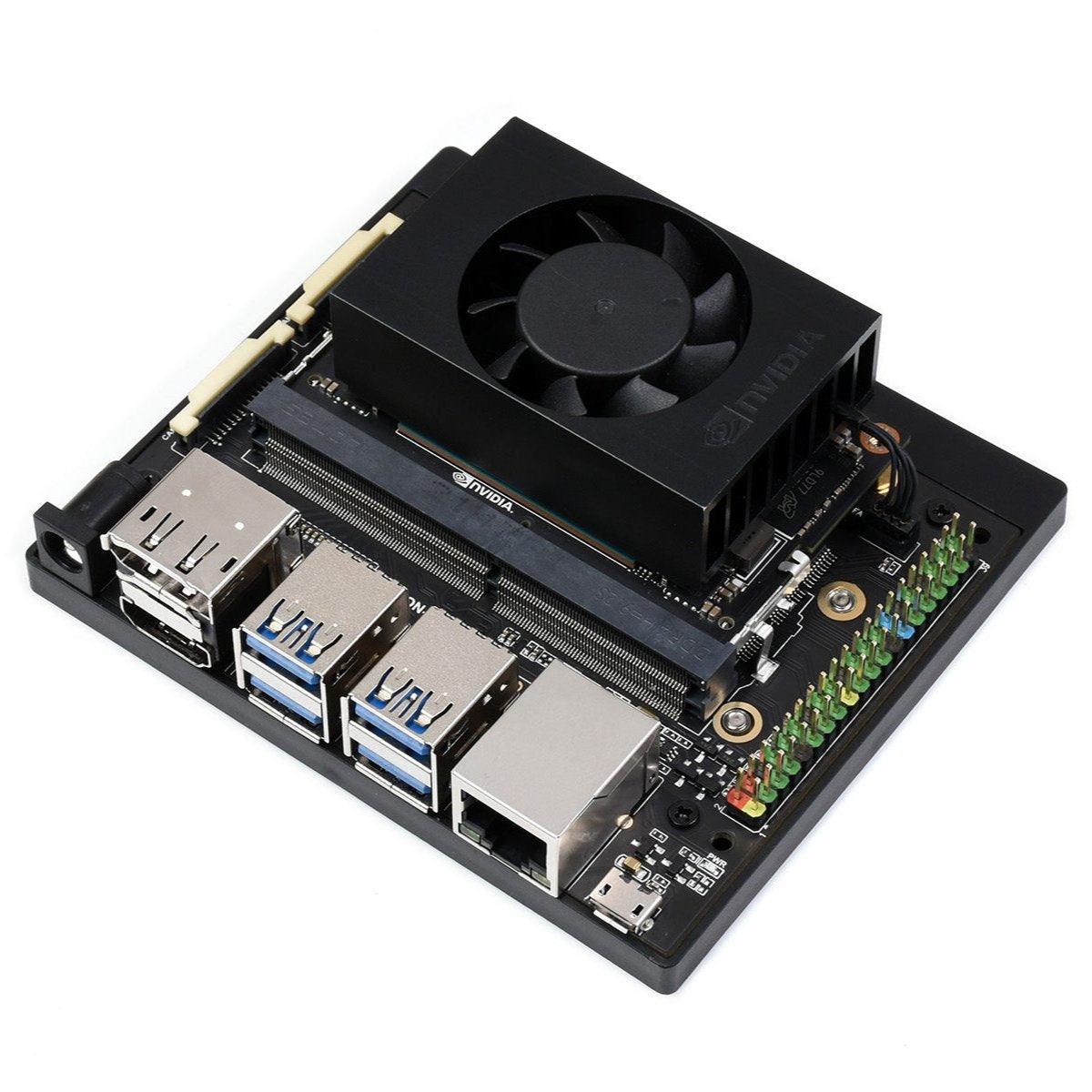 Kit de desarrollo NVIDIA Jetson Xavier NX 16G eMMC