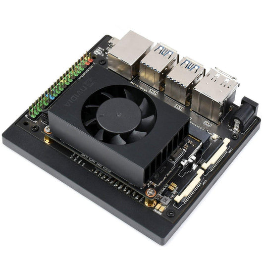 Kit di sviluppo NVIDIA Jetson Xavier NX 16G eMMC